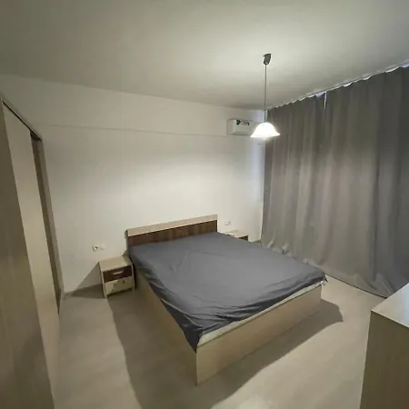 Lions Bridge 1bdrm Апартаменты